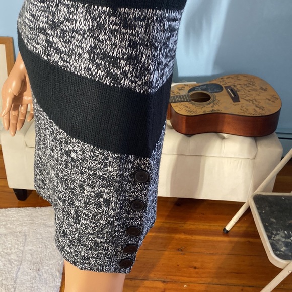 CUDDLY SWEATER DRESS by Derek Heart Size L EUC FORM FITTING STRETCH - Picture 4 of 10